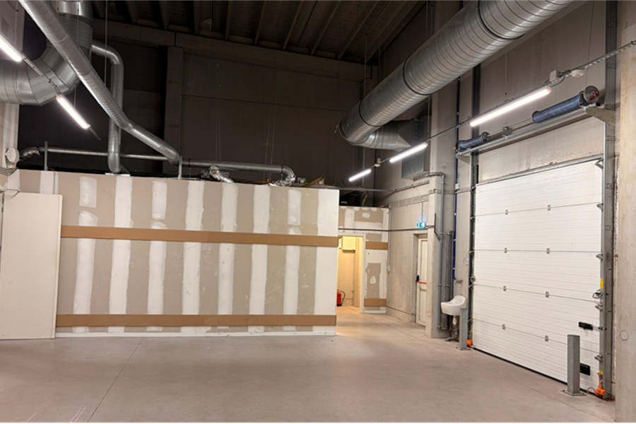 Froyennes - unit 2 1500 m²