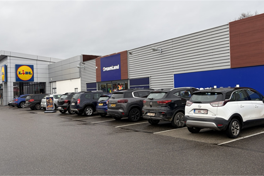 Lanaken - unit 4 1500 m²